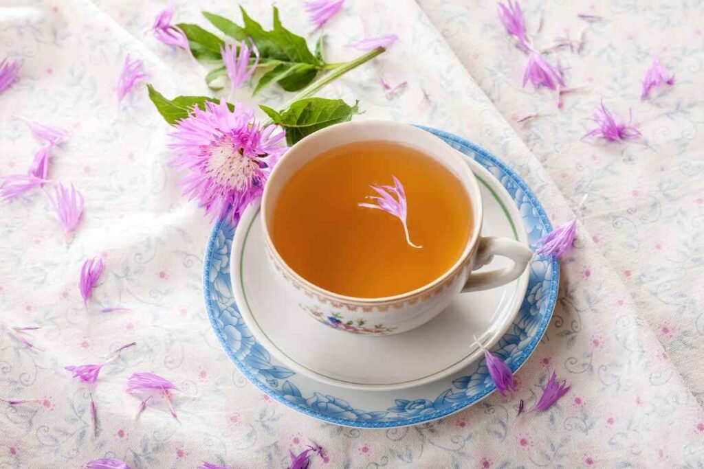 Corn flower tea for relaxation